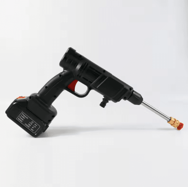 portable cordless high pressure spray water gun.