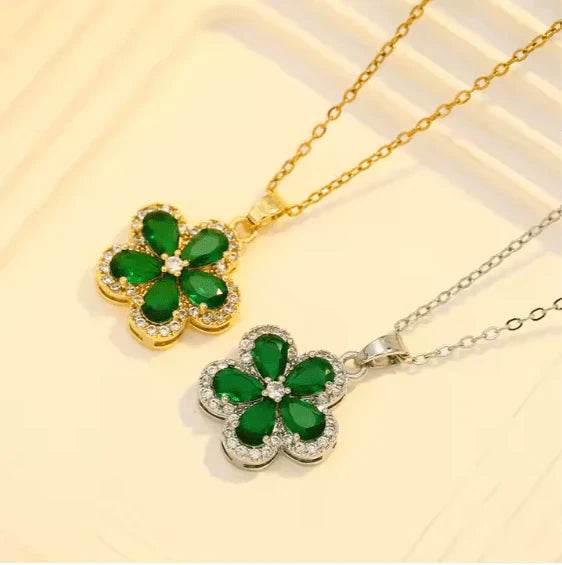 emerald zircon flower pendant set